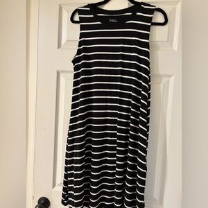 Time and Tru Black and White Striped Maxi Dress XL